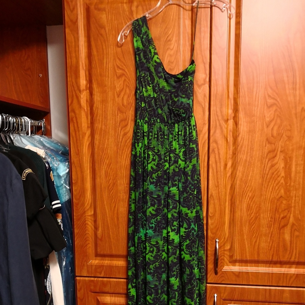 Alice and olivia one shoulder long dress - small